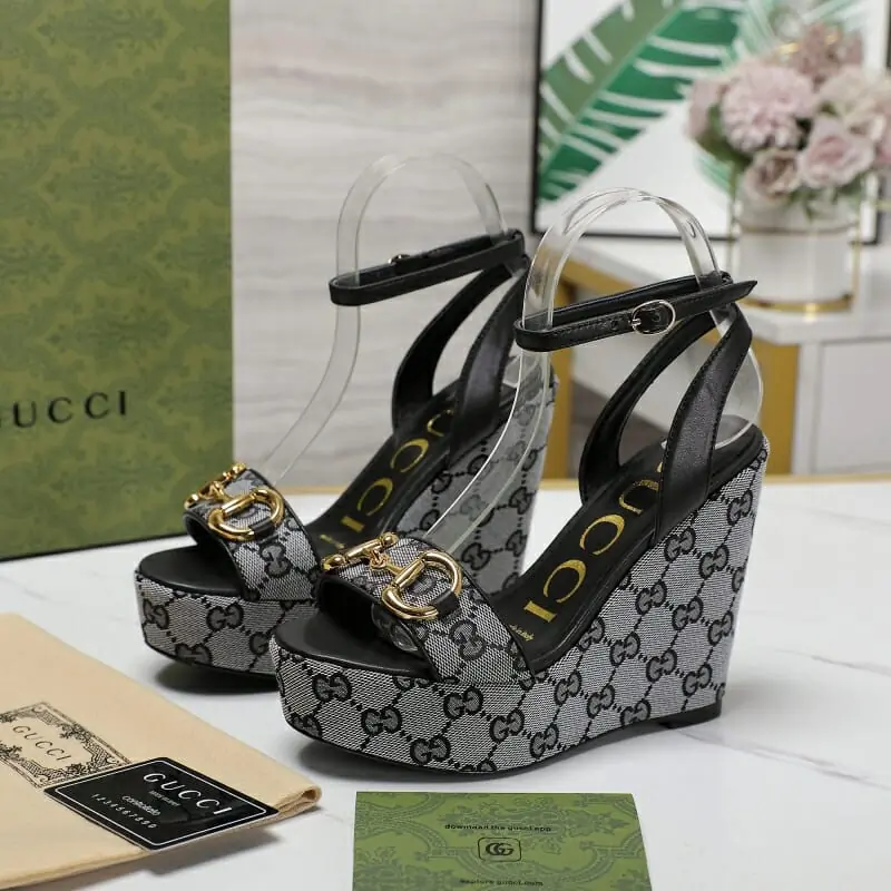 gucci sandale pour femme s_1210370